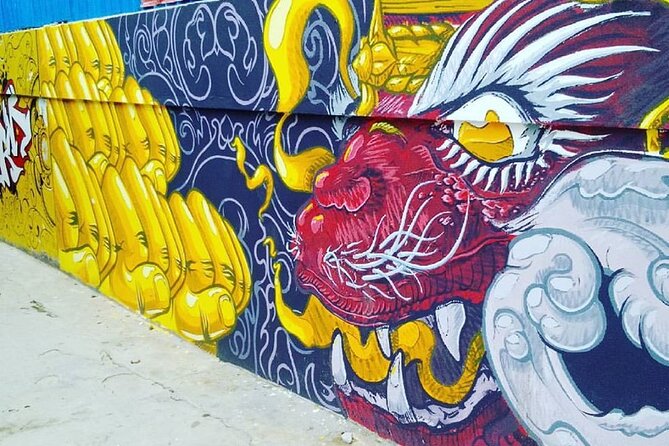 An Afternoon of Contemporary Art in Phnom Penh by Tuk Tuk - Royal Palace Area + Contemporary Gallery Stop: From Walls to Exhibitions