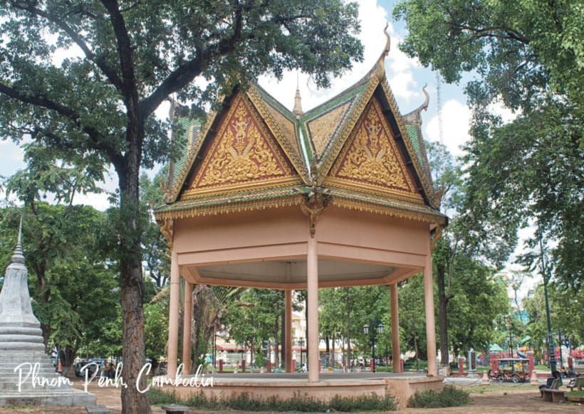 Explore Phnom Penh, Cambodia's Capital City, French Guide - What to bring (and what to wear) so the day stays smooth