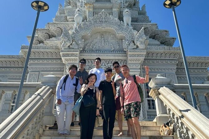 ( Free eSim) Oudong Mountain Full Day Tour - From Phnom Penh - Oudong Temple summit: jade Buddha and royal relic stupas