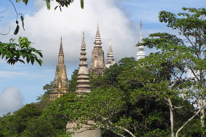 Full-Day Discover Oudong Mountain-Former Capital City & Phnom Penh City Tours - From Old Royal Capital to Modern Phnom Penh in one arc
