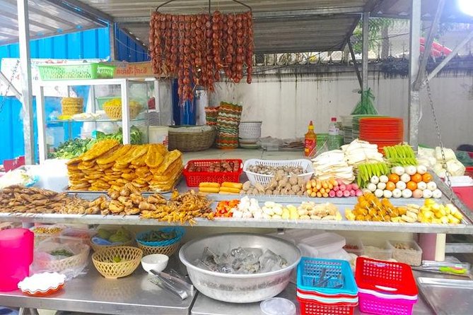 Half Day - Phnom Penh Food Tour - Stop 3: Phnom Penh Night Market for the full evening atmosphere