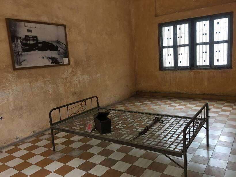 Half Day To Killing Field & S21 Genocidal Museum - Practical tips so your visit feels easier (and respectful)
