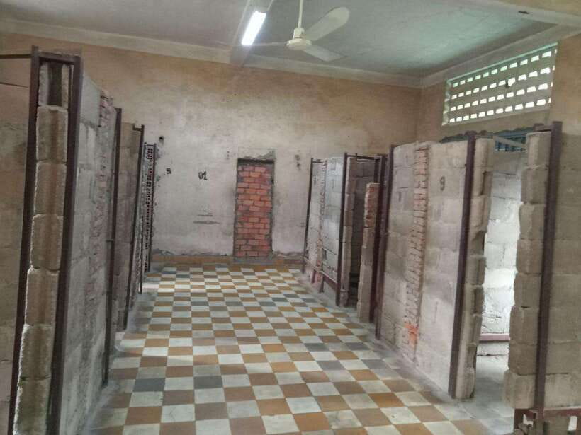 Half Day To Killing Field & S21 Genocidal Museum - Tuol Sleng S21: when a school became an interrogation machine