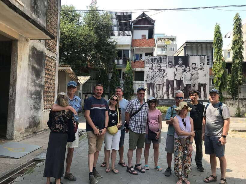 Half day tour in Phnom Penh - Choeung Ek and Tuol Sleng S21: Why this pairing works in one half-day