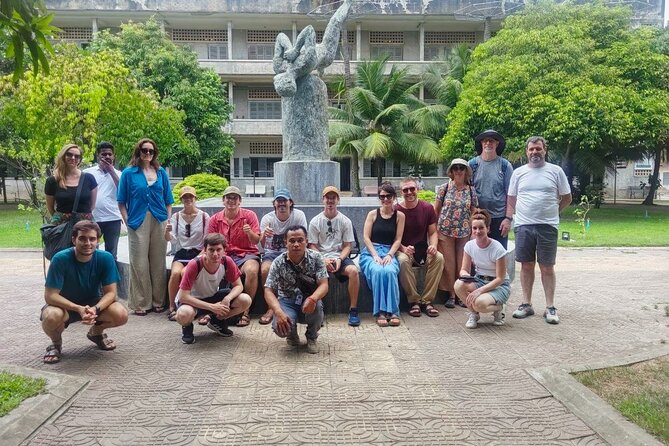 Half-Day Tour of the Killing Field and S21 - Tuol Sleng (S-21): From School Building to Security Prison 21