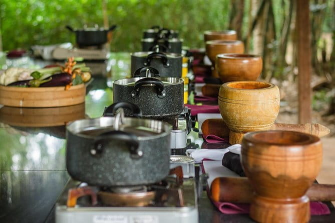 Head, Back and Shoulder Massage in Phnom Penh - Private by Design: Your Group, Your Pace