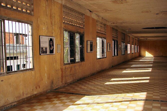 Killing Fields & Toul Sleng Genocide Museum Tickets With Tuk Tuk - Getting around with tuk tuk vibes (and what transport costs you)
