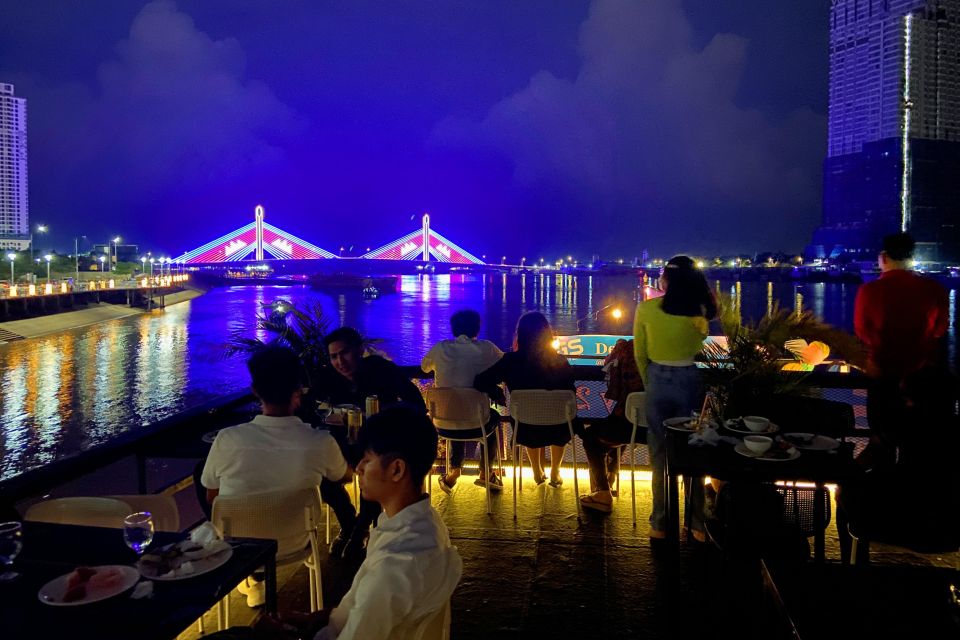 Nightlife three hours food tours - What the Street-Food Walk Really Feels Like