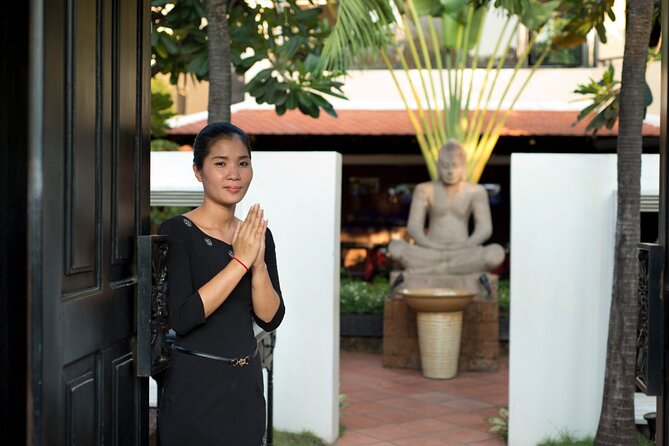 One Day Private Guide Tours History in Phnom Penh Incl. admission - Price and value: what $128.21 actually buys you