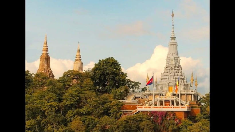 Oudong Mountain & Phnom Baset Private Tours from Phnom Penh - Buddhist Meditation Centers: Sontte Wan’s Decoration and the Vipasana Center