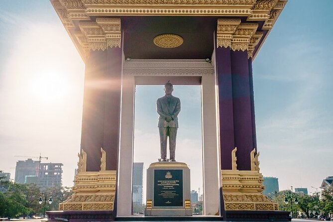 Phnom Pehn City Must See Highlight Guided Tour - Royal Palace: the big-ticket sight (and the extra fee)