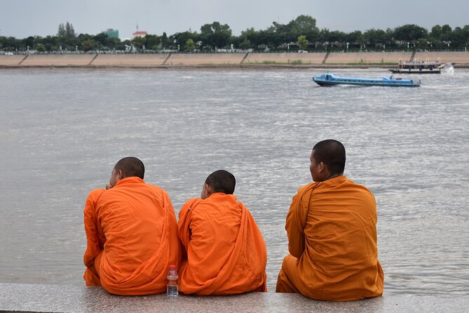 Phnom Pehn City Must See Highlight Guided Tour - Tuol Sleng Genocide Museum (optional) and the Killing Field ticket