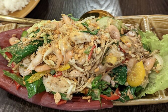 Phnom Penh Authentic Evening Food Tour 100% By Local - The guides make it feel personal: Lee, Phat, Yi, and the value of stories