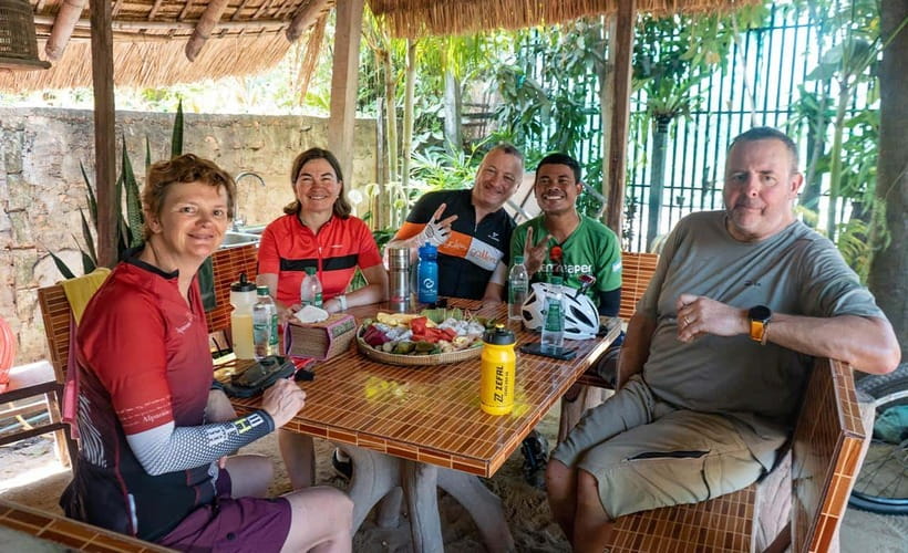 Phnom Penh: Bike & Boat Tour / E-Bike Available - Should you book this Phnom Penh Bike & Boat Tour?