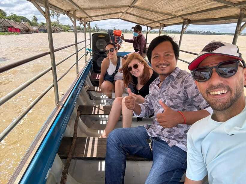 Phnom Penh: City (no genocide) half day Tour - National Museum: free outside views that still feel worthwhile