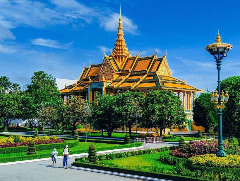 Phnom Penh Full Day Private Tour with All Admission Tickets - Key points worth knowing