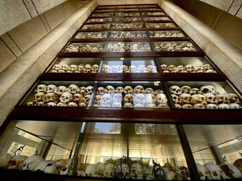Phnom Penh: Killing Fields and Prison S21 Bus Tour - Should you book this Phnom Penh S21 and Killing Fields bus tour?