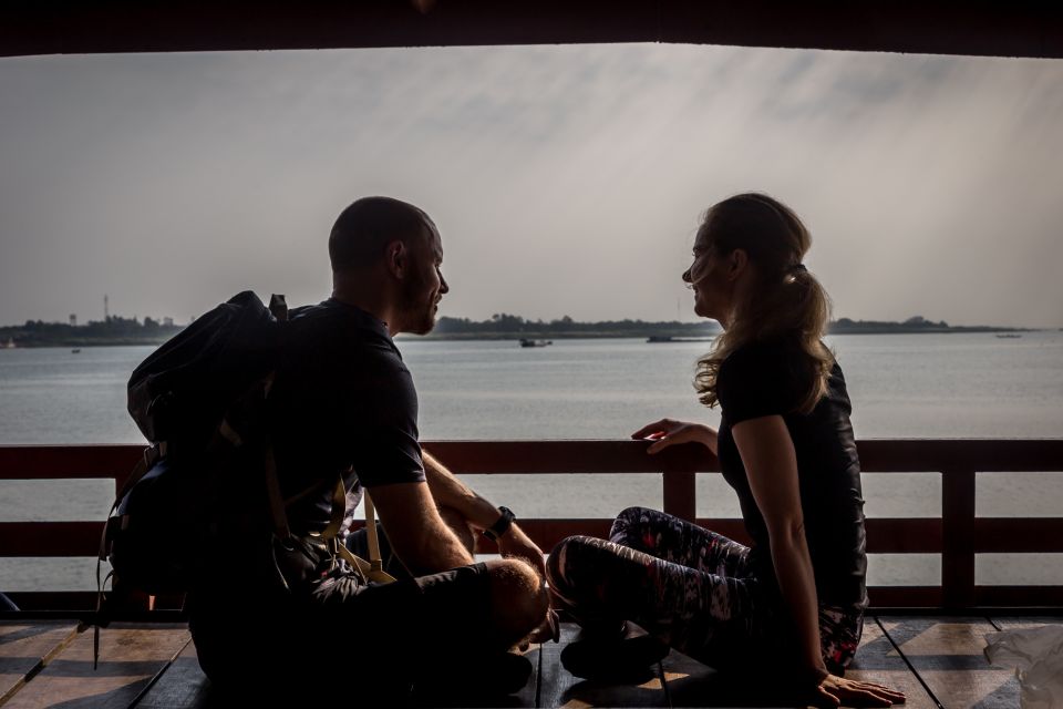 Phnom Penh: Mekong Islands & Silk Islands Guided Bike Tour - Ferry First: How the Morning Sets a Different Pace