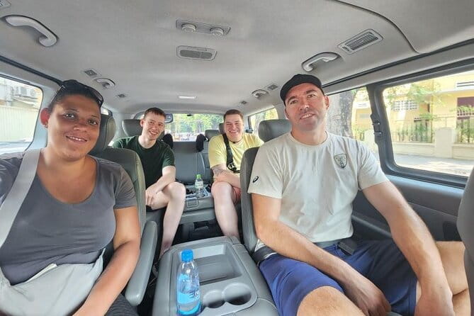 Phnom Penh Morning Breakfast, Market and Art Tour by Tuktuk - Stop 4: Champey Academy of Arts and the Joy of Joining In