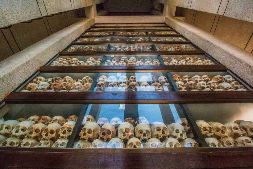 Phnom Penh :S21 Tuol Sleng Museum & Killing Field Tour - Tuol Sleng Genocide Museum (S21): what the 2-hour guided visit helps you catch