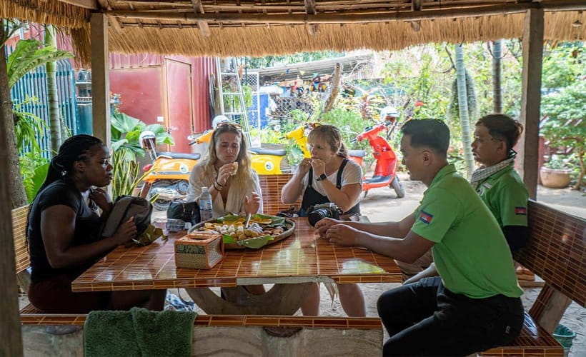 Phnom Penh: Silk Island Tour by Vespa with Tuk Tuk Available - Key things I’d mark on your map