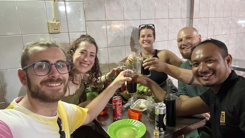 Phnom Penh: Street Art and Food Tour with Pickup and Beer - Price and value: why $49 can make sense in Phnom Penh