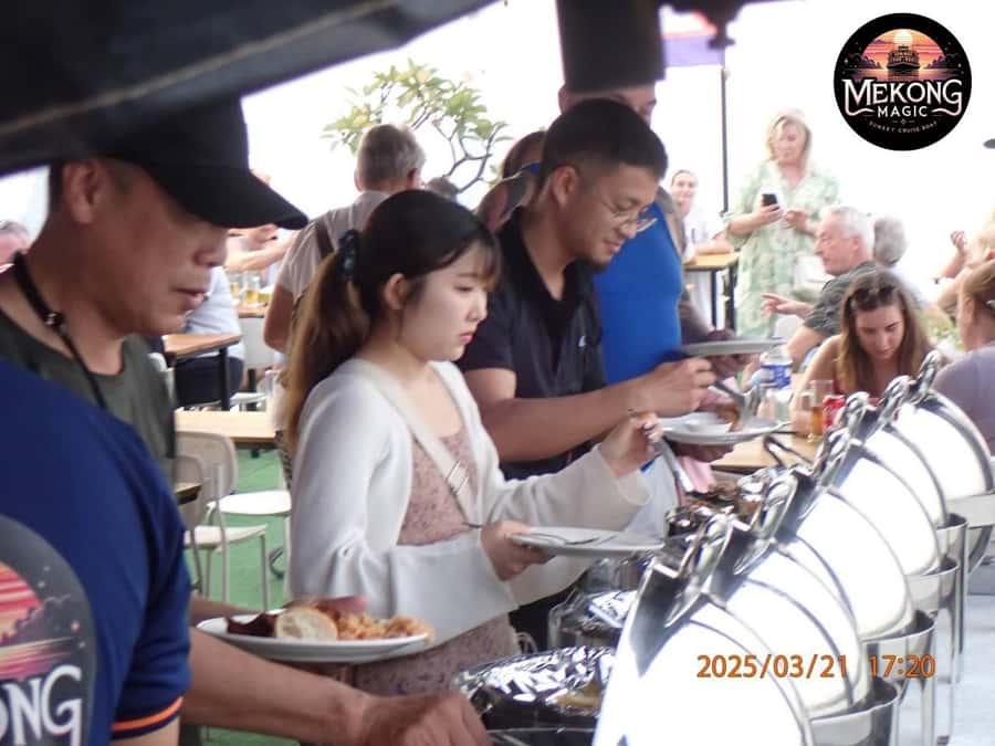 Phnom Penh: Sunset Cruise with Unlimited Beers & BBQ Buffet - Key Things That Make This Cruise a Hit