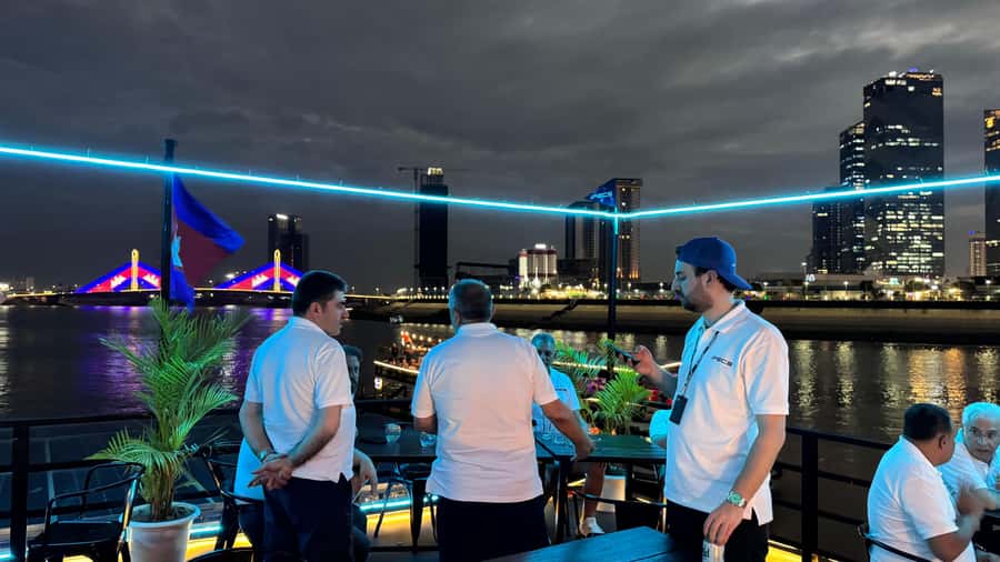 Phnom Penh: Sunset Dinner Cruise with English Speaking Guide - Weather, rules, and comfort notes that matter
