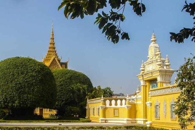Phnom Penh Tours and Mekong River cruise - Mekong sunset cruise: gentle pace, easy evening flow
