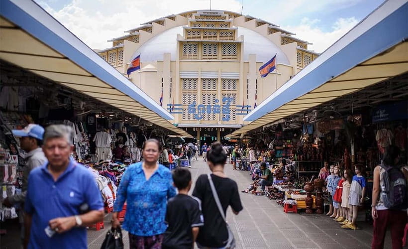 Phnom Penh: Walking Tour, Food Tour & Sunset Cruise - How far you walk and who this fits best