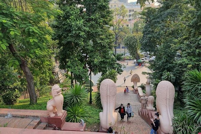 Phnompenh a full day tour excursive with guide and driver - Your Guide and Driver Matter More Than You Think