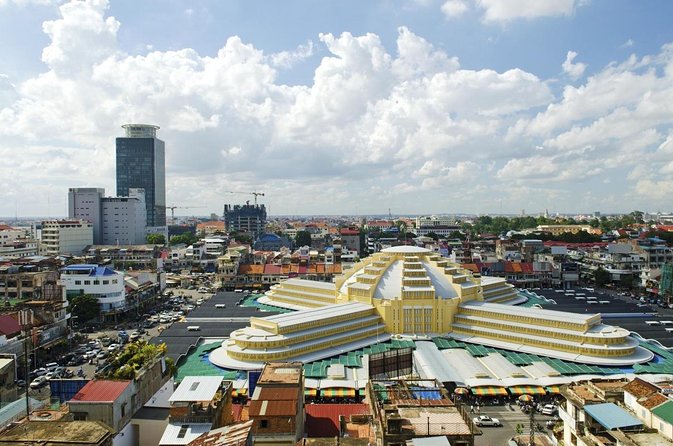 Private Half-Day Tour of Phnom Penh's Traditional Markets - Why this private Phnom Penh market loop works so well