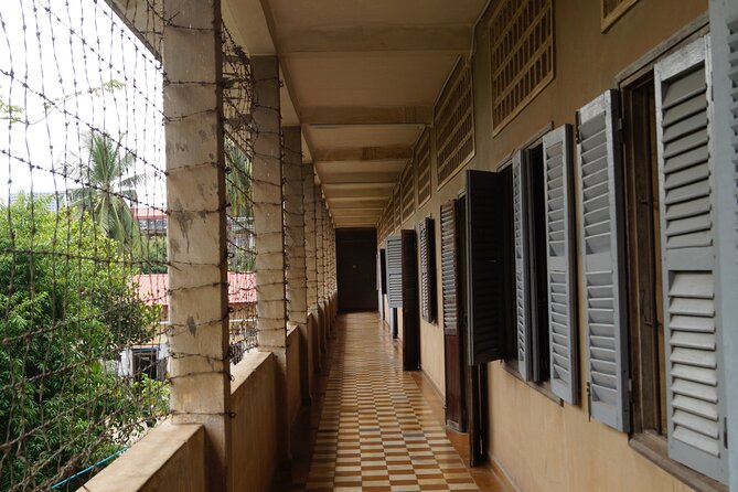 Remnants of a Khmer Rouge Era - Your guide changes the whole experience