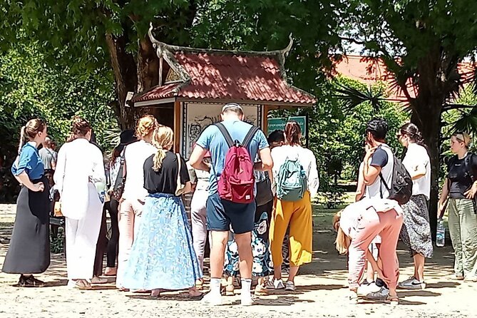 Tuol Sleng Genocide Museum (S-21) and Choeung Ek Killing Fields Tour - Who should book this tour in Phnom Penh, and who might want a different plan
