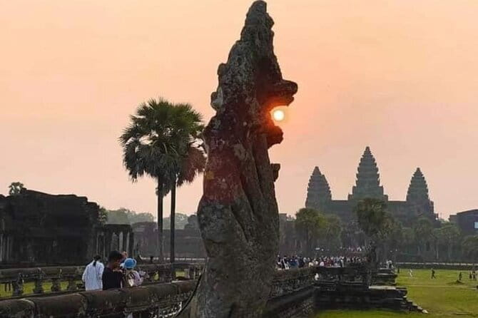Two Day Tour, Taxi Phnom Penh to Siem Reap, Angkor Visit & Return - Key highlights at a glance