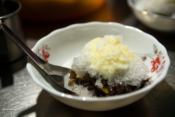 Ultimate Phnom Penh Food Tour by Tuk Tuk: 20 Tastings and Drinks - Price and value: what $69 buys you on a real night out