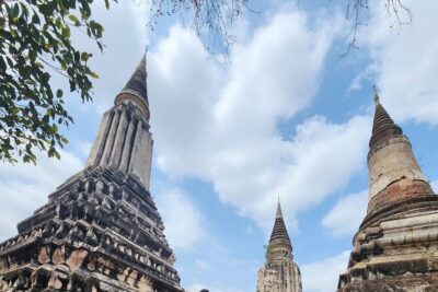 Visit Phnom Udong and Silk Island by Khmer Traditional Tuk-Tuk - Udong Mountain: a temple walk with a north-to-south viewpoint loop