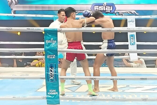 Watch Live Khmer Traditional boxing in Phnom Penh - Hotel Pickup and the 6:00–8:00 pm Show Window